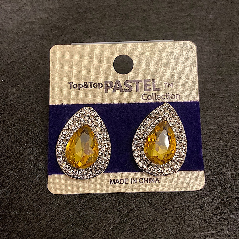 Top & Top Pastel Collection Canary Gold & Rhinestone Clusters Tear Drop Earrings